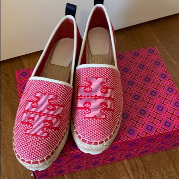 New Tory Burch Miranda Espadrilles - Picture 2 of 7